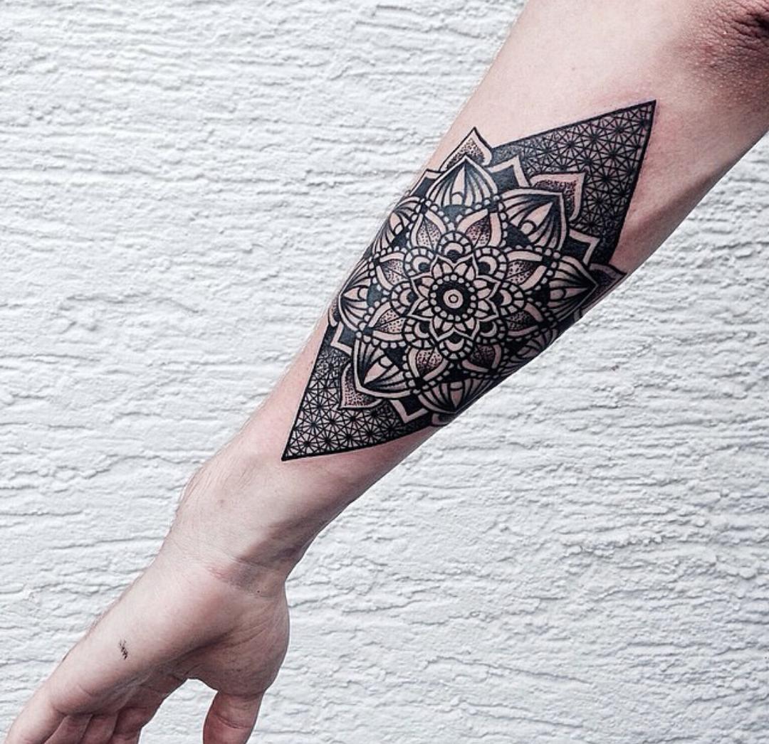 TheDailyTattoos's tweet photo. Artist: Jessica Kinzer http://t.co/0Kjxp7uPxp
