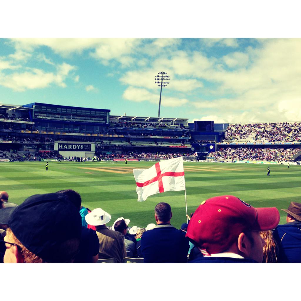 fayemalt's tweet photo. Brilliant day as always at Edgbaston π#MySummerAshes #ENGvAUS #Edgbaston @CricketingBears @SkyCricket @Edgbastonmeet http://t.co/SOC68ZP0x1