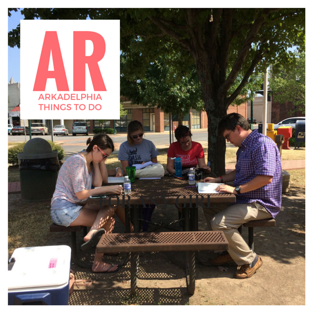 HendersonStateU's tweet photo. What can you do in #TheDelph? Enjoy a #ReadingFlashMob, of course. Reddies love to read!
@HSUHuieLibrary http://t.co/pTGS9tjzv9