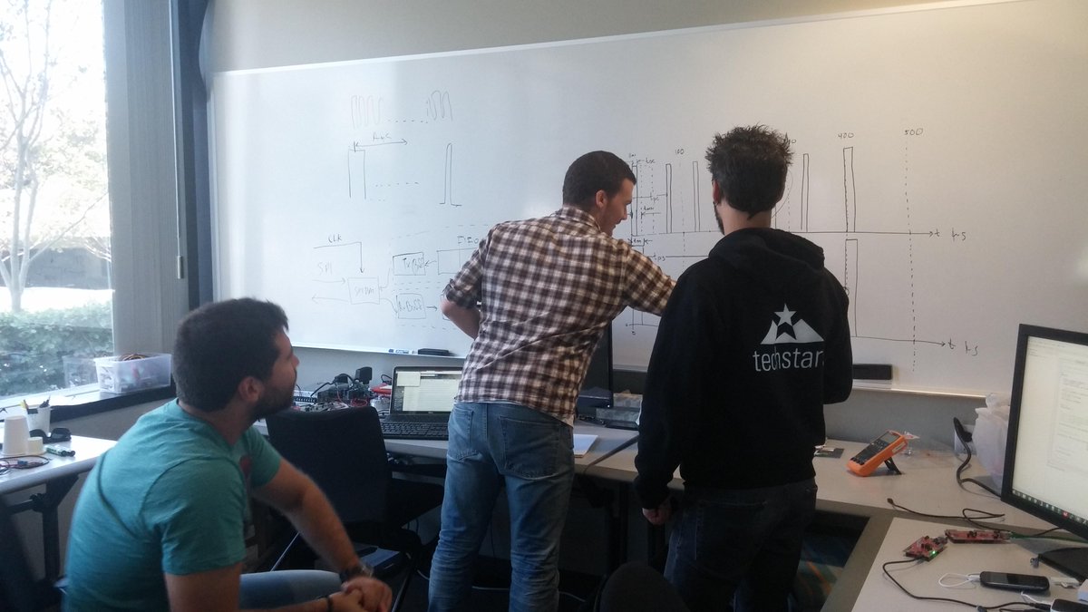 sky_robotics's tweet image. Problem solving at its finest!Development is on high speed and looking good!Stay tuned... @TS_Robotics #qualcommaccel