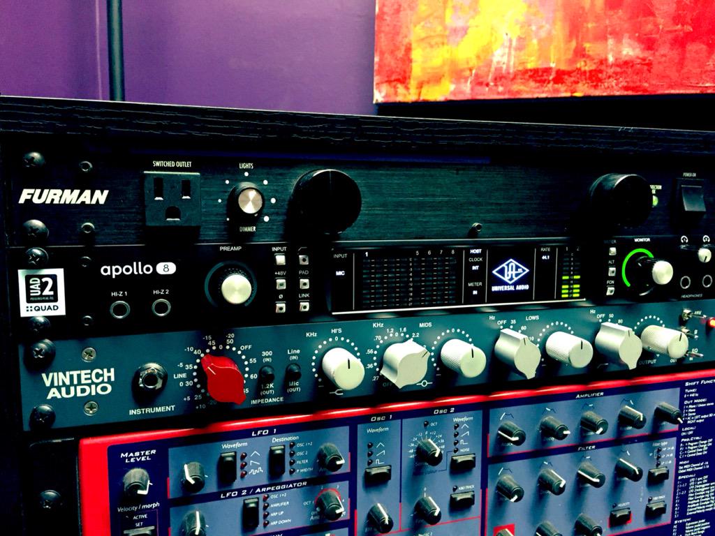 ThinkUpAnger's tweet photo. @UAudio wow! Welcome to the rack Apollo 8. Everything about this unit is excellent! #thinkupanger #filmscoring http://t.co/XGVpI8zAtR