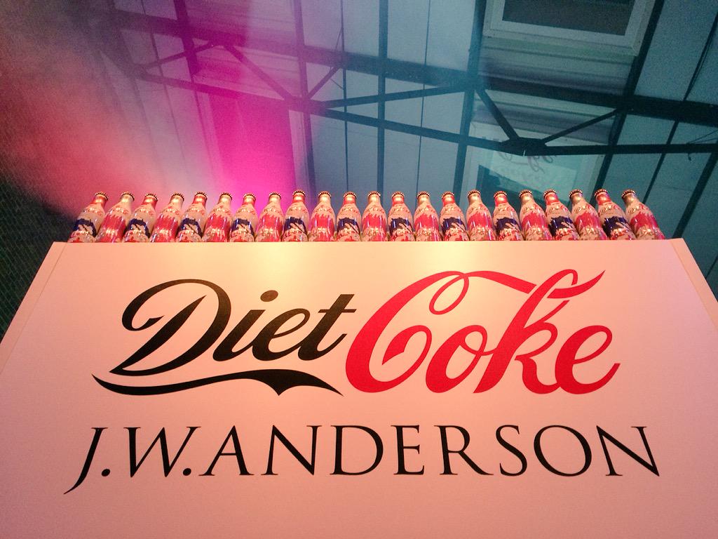 DietCokeGB's tweet photo. A big thank you to everyone who helped us celebrate our #DietCokeJWA launch with @JW_ANDERSON tonight x http://t.co/XqLTGRufPF