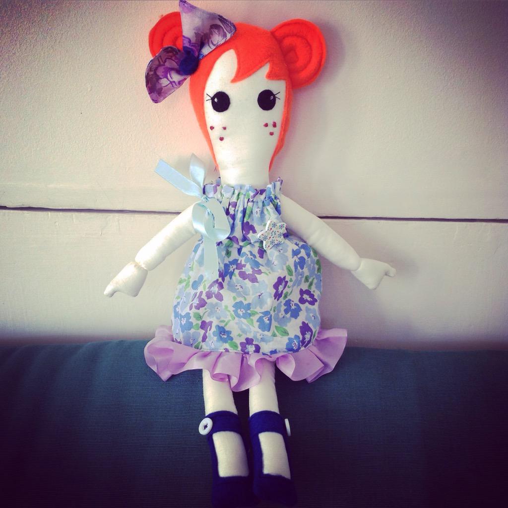 flyingbythe's tweet photo. Summer inside..
#handmade #mypatterns http://t.co/gFHdKMU5Tg