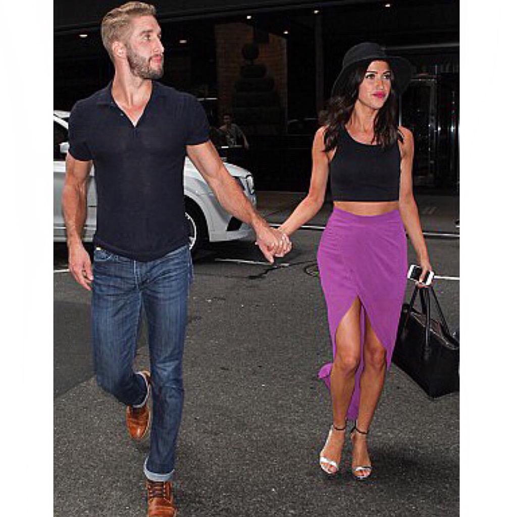 Kaitlyn Bristowe - Shawn Booth - Fan Forum - Media - SM - Discussion - *Spoilers*  - Page 9 CLMdsknWcAIk2G9