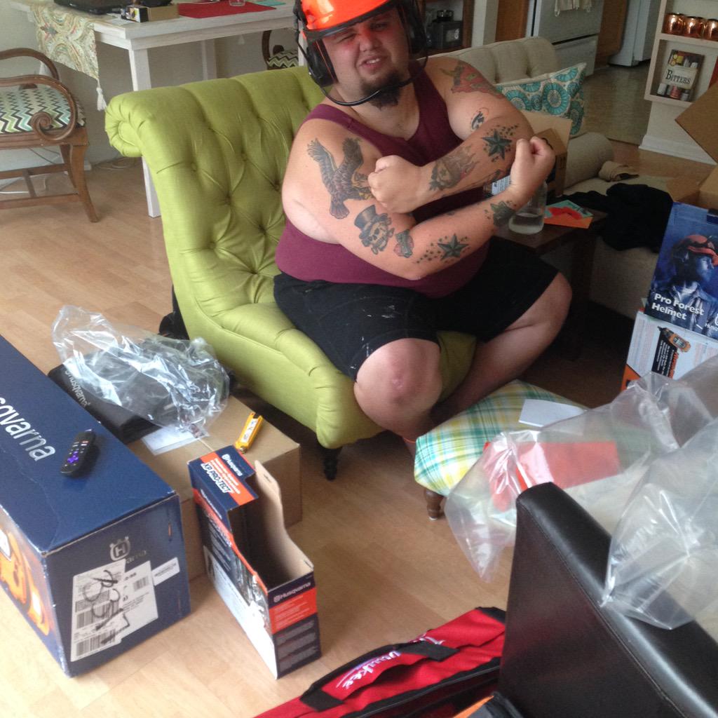 Alyson_Kate's tweet photo. #Christmas in July? Looks like it for this #problogger! Can't wait to see what he builds first. http://t.co/nPS1gJ0zmR