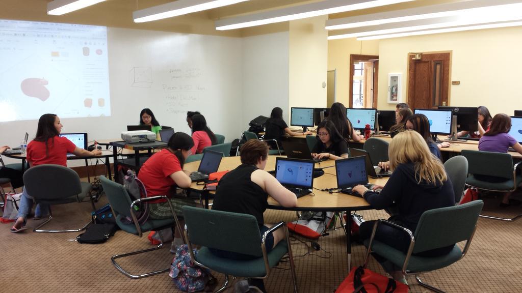 ChrissyKlenke's tweet photo. #DeLaMareLibrary Sierra teaching 3d modeling and design in action #DigiGirlzReno http://t.co/YLwP2zyGCr