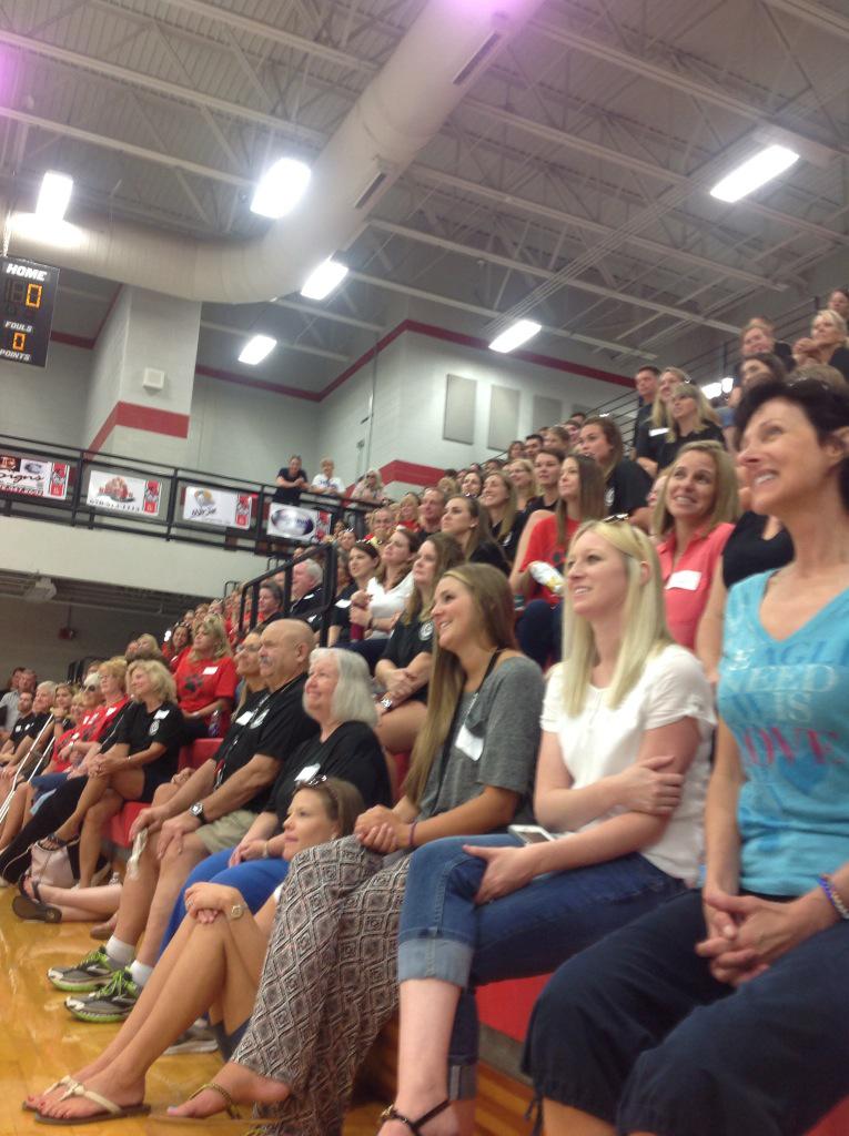kglolz's tweet photo. Our teachers are the impactful ones! #fcsprojectconnect http://t.co/CqzrZFRVOM