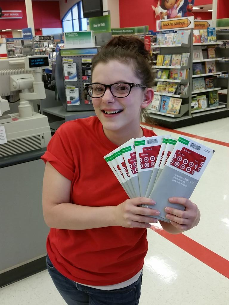 ValerieKessler2's tweet photo. Another 8 redcards today....23 redcards in three days #beastmode #d128 #1247 http://t.co/yxiNtiQFcq