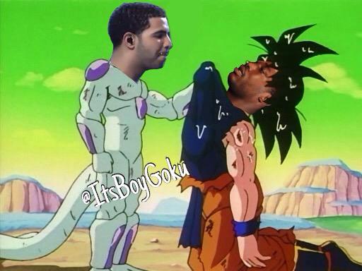 RappersThings's tweet photo. DRAKE LEFT MEEK MILL IN #BackToBack LIKE http://t.co/KPV6fFeOXY