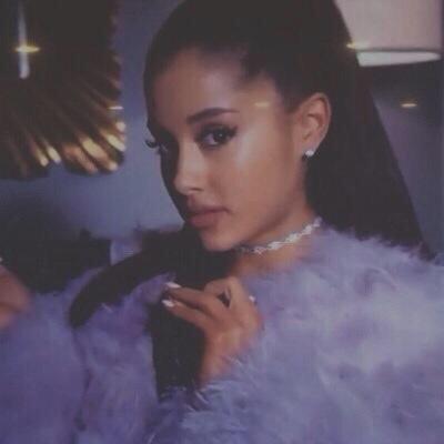 abgcandy's tweet photo. ari is going to slay #ScreamQueens ! rt if you agree. 
-
#MTVHottest @ArianaGrande http://t.co/oyfO9Aunio