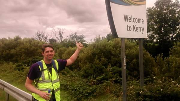 FootprintsLK's tweet photo. Well tom reached Kerry earlier this evening.It wasnt easy as the blisters are bad #malin2mizen @barretstown @aptjimmy http://t.co/XxHEOTpKf0