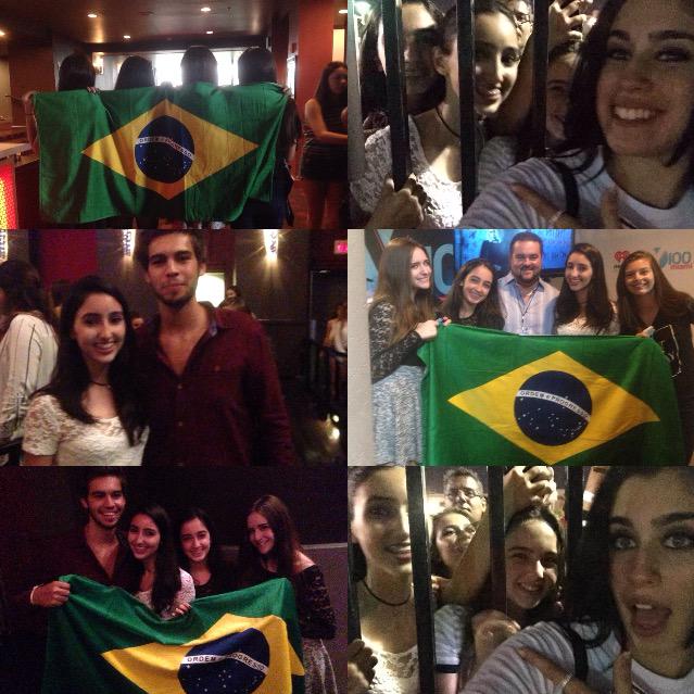 jackissed's tweet photo. July 2014 X July 2015 #SummerReflectionMiami @camilacabello97 @LaurenJauregui http://t.co/EP3FyxpLjL
