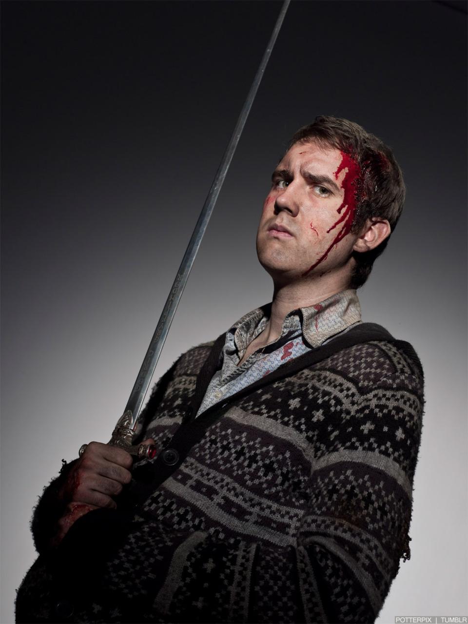 Happy Birthday to my bae, Neville Longbottom! You show those horcruxes who\s boss! 