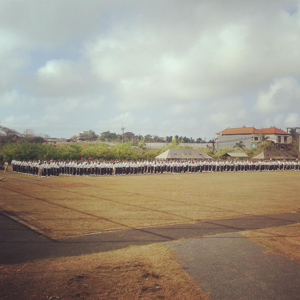 poltekparbali's tweet photo. Siaaaaaap grak!!! #PSDP2015 #STPNB http://t.co/pxFh3ggFoq