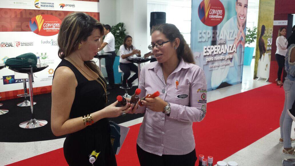 SENAComunica's tweet photo. En Barranquilla 38 emprendedores #SENA participaron en rueda de negocios  @comprecolombian @PROPAIS y @MincomercioCo http://t.co/j0aYlN7Erm