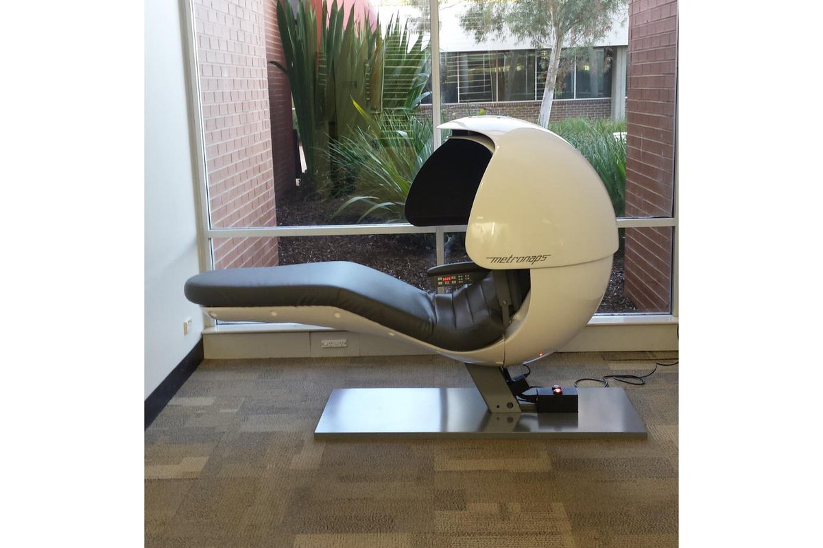 westsydulibrary's tweet photo. All ready for a power nap @ Bankstown. Come and try our SSAF funded sleep pods #metronaps #studentlife @PodstyleAUS http://t.co/gITIvveGDz