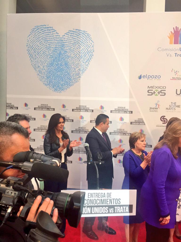 LetyVarela's tweet photo. En calidad de Consejera @unidosvstrata acudí a evento a Toluca, Edomex, por #DíaMundialContraLaTrata @rosiorozco http://t.co/Qho7xgTzFW