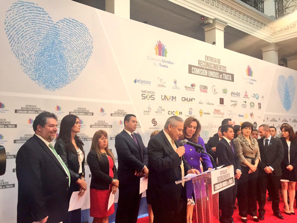 LetyVarela's tweet photo. En calidad de Consejera @unidosvstrata acudí a evento a Toluca, Edomex, por #DíaMundialContraLaTrata @rosiorozco http://t.co/Qho7xgTzFW