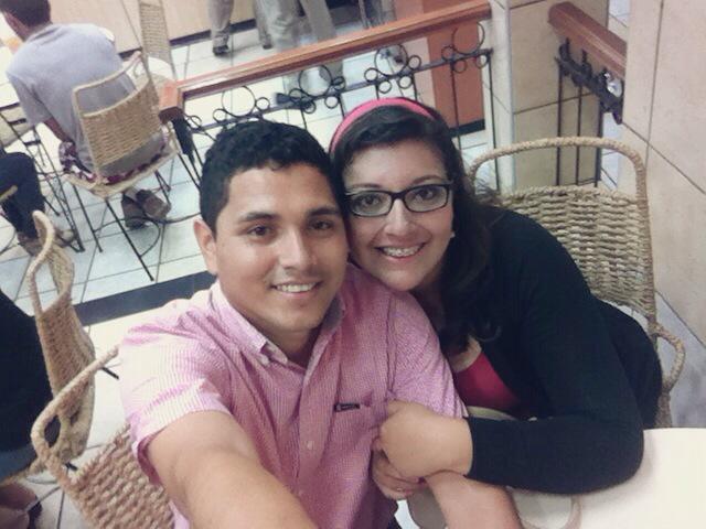 clau_jh's tweet photo. Ricooooo #MomentoDulce #elChalan #Piura #ultimanoche #MiMonito 🍧🍨😍😘 @leoluffy @MiguelQuirozV http://t.co/pF5w4OiYnT