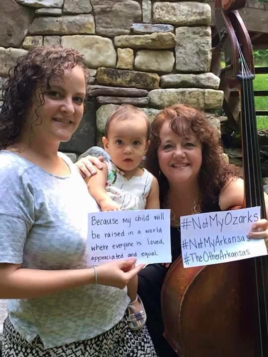 NotmyOzarks's tweet photo. Three generations of Ozarkers stand up and speak out! #NotMyOzarks #MyRuralIs @ArtoftheRural @dailyyonder http://t.co/tltRQOEtRy