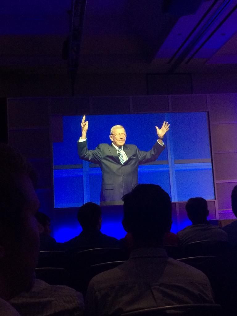 kelsmorr90's tweet photo. What a treat it was to have Lou Holtz at #DULI15! http://t.co/xuLIbHAGYq