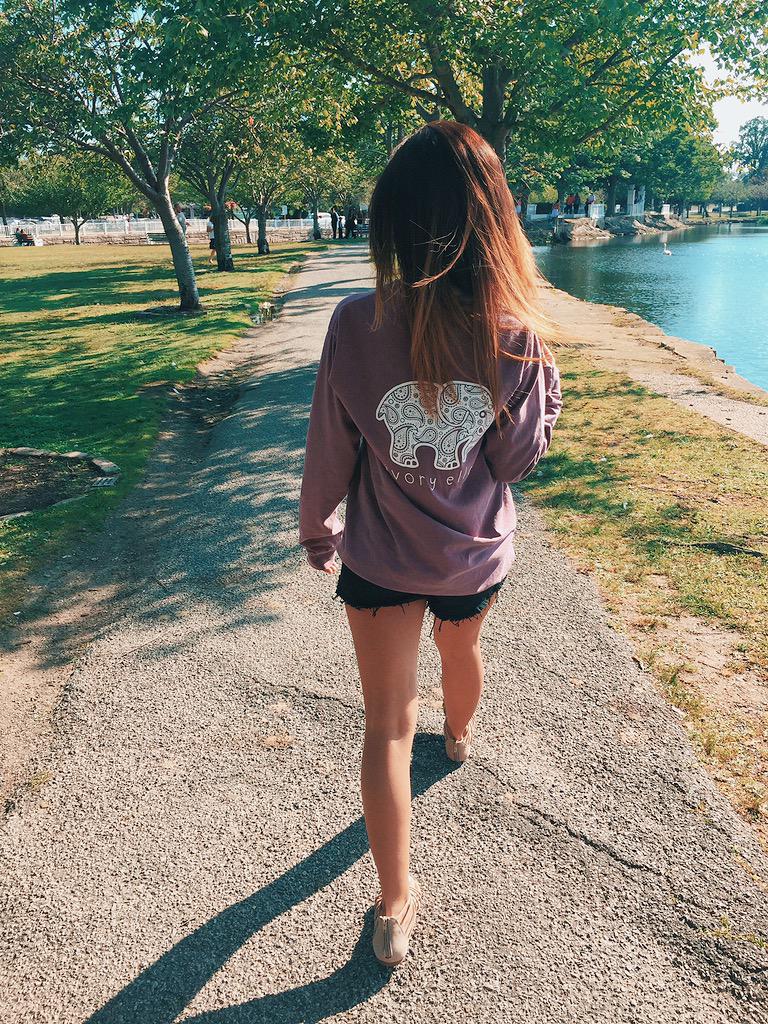 shopivoryella's tweet image. RT to win a Pocketed Berry Paisley Shirt!

Ends TONIGHT @ 11pm EST! MUST be following to win 🌸

Will pick 5 winners 🐘💫http://t.co/mBolsMKK1K
