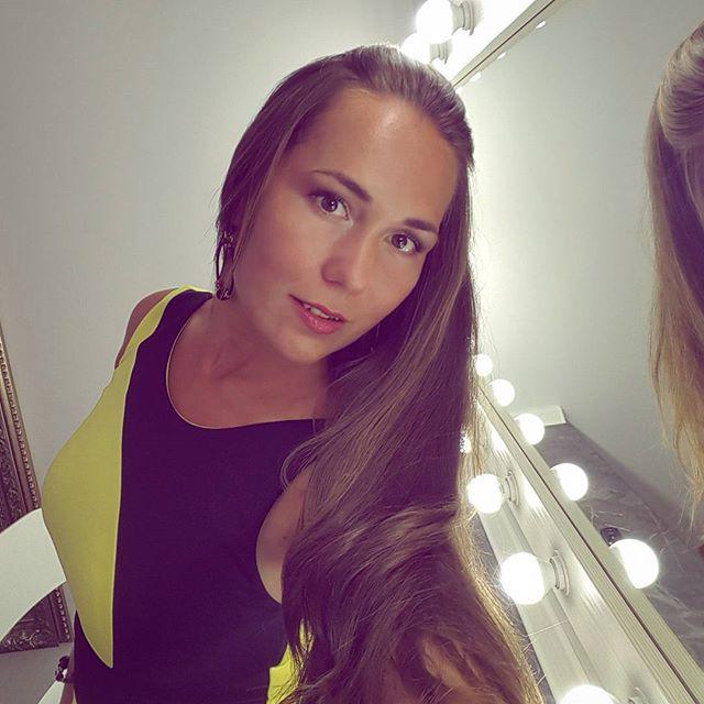 InstaAngarsk's tweet image. Кто на свете всех милее?! 😉 #selfie в новой студии в Ангарске #magicstudio #ангарск