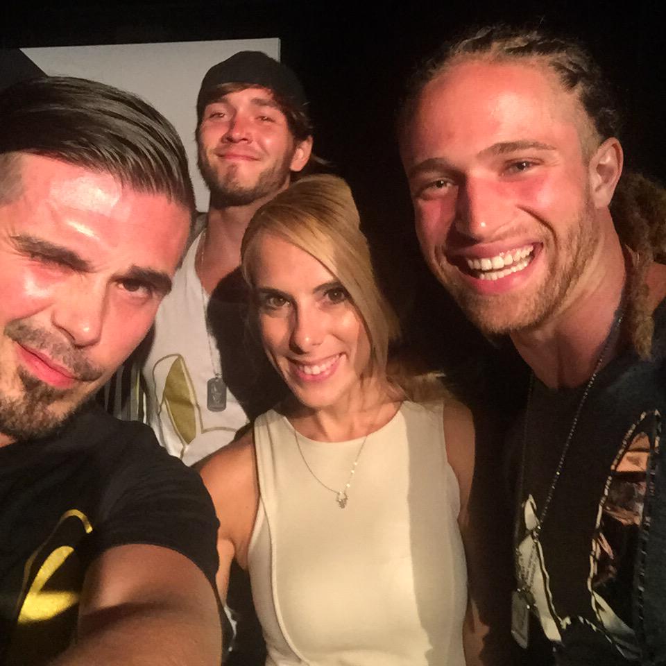 Adria (@AdriaXo_)  X