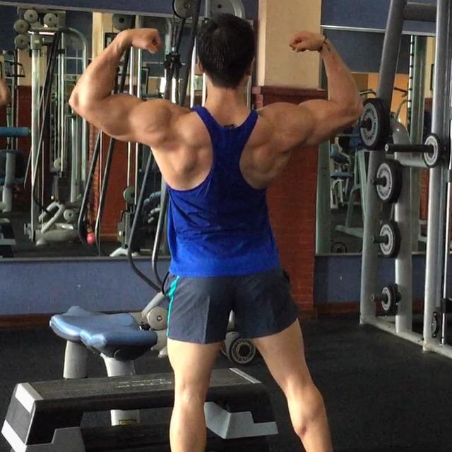 Andryperdana13's tweet photo. Keep improving.. #Back #GymLife http://t.co/ga32B1UPSU