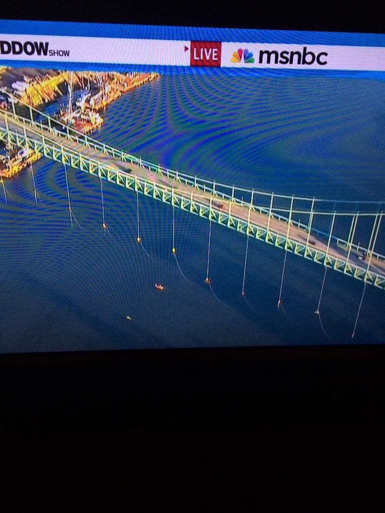 elleryprescott's tweet image. Solidarity with the activists in Portland blocking an arctic drilling ship. So awesome!  #shellno #ShellNoPDX