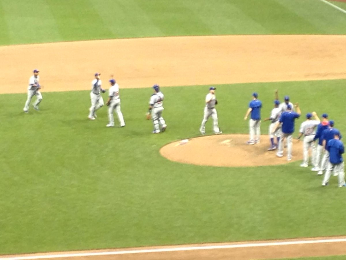 DHGolf13's tweet photo. Cubs win!!!!!! http://t.co/xKA7vngwCb