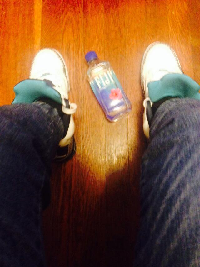 Inluenteye76's tweet image. All I need J's and Fiji