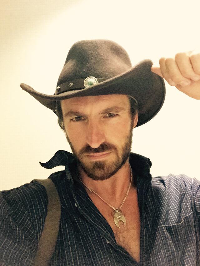 Howdy y'all, we're cleaning out the costume closet.