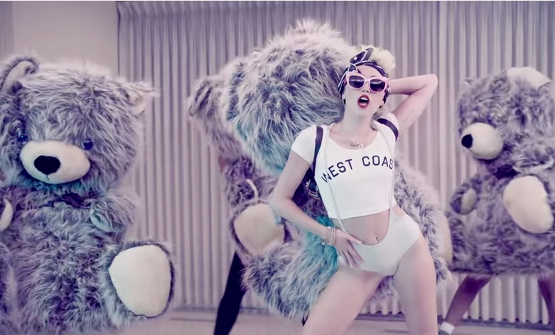 TheLoopAu's tweet image. Crazy for @MileyCyrus? Vote for 'We Can't Stop' now! Use #LoopOffMiley