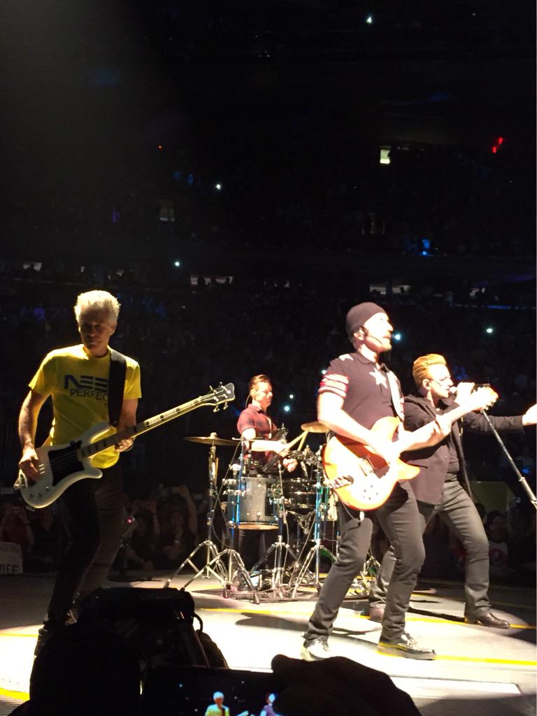 Pearl_Jam_Billy's tweet photo. Awesome night at #MSG7 with @JohnPrill !! http://t.co/qzgvfaAS18
