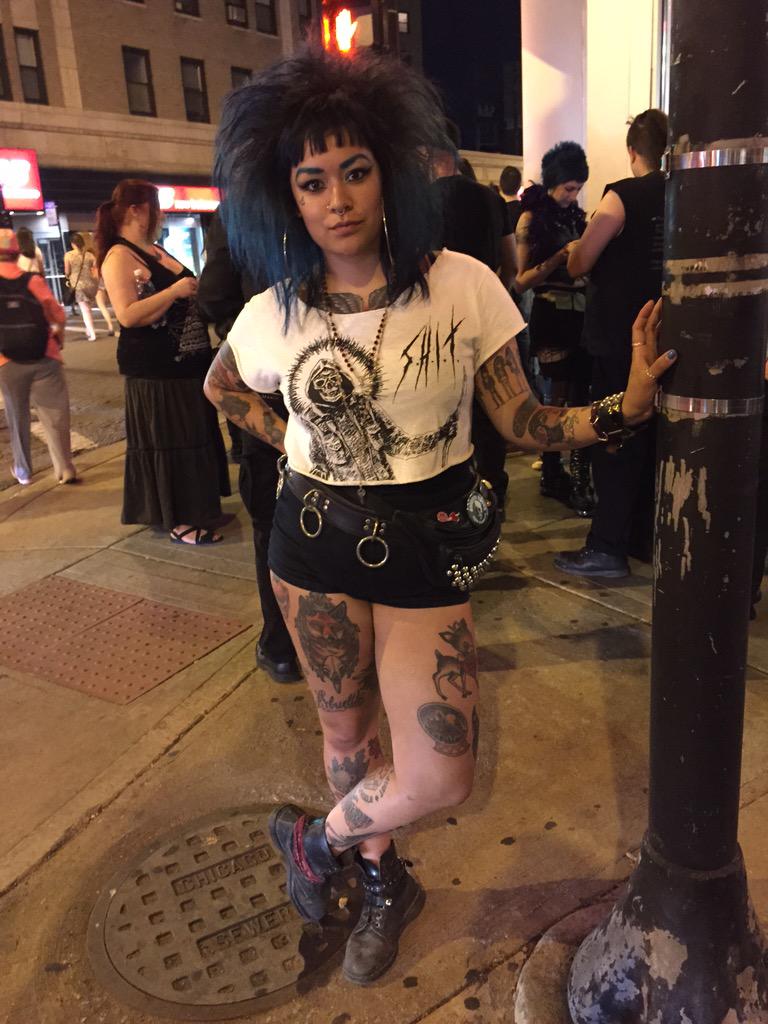 Roberta_Glass's tweet photo. @ScottJMcKenna @NeoChicago @Chicago_Reader 
(her shirt is from 1980!) 
#2350LastCall http://t.co/iyvVq5Hz3o