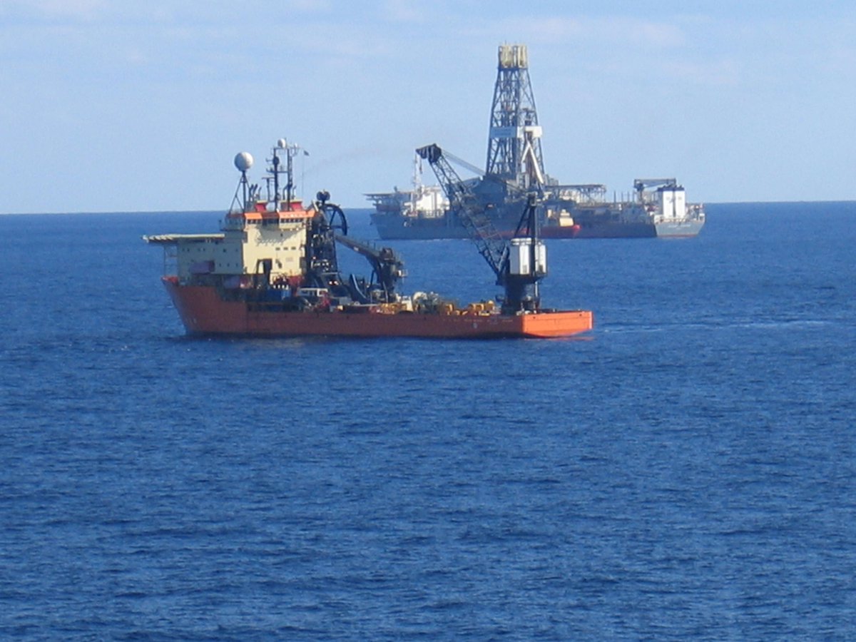 valveasy's tweet photo. Valves on the sea http://t.co/r3PWP4xfOy  via @valveasy #valves #actuators #controlvalves http://t.co/rCCj1M7hDy