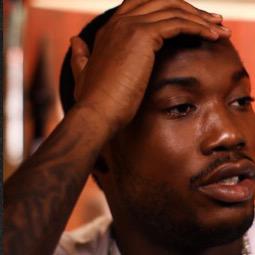 HipHopCompany's tweet photo. When you thought you had the better diss but Twitter roastin you http://t.co/N5crcrN0Jm