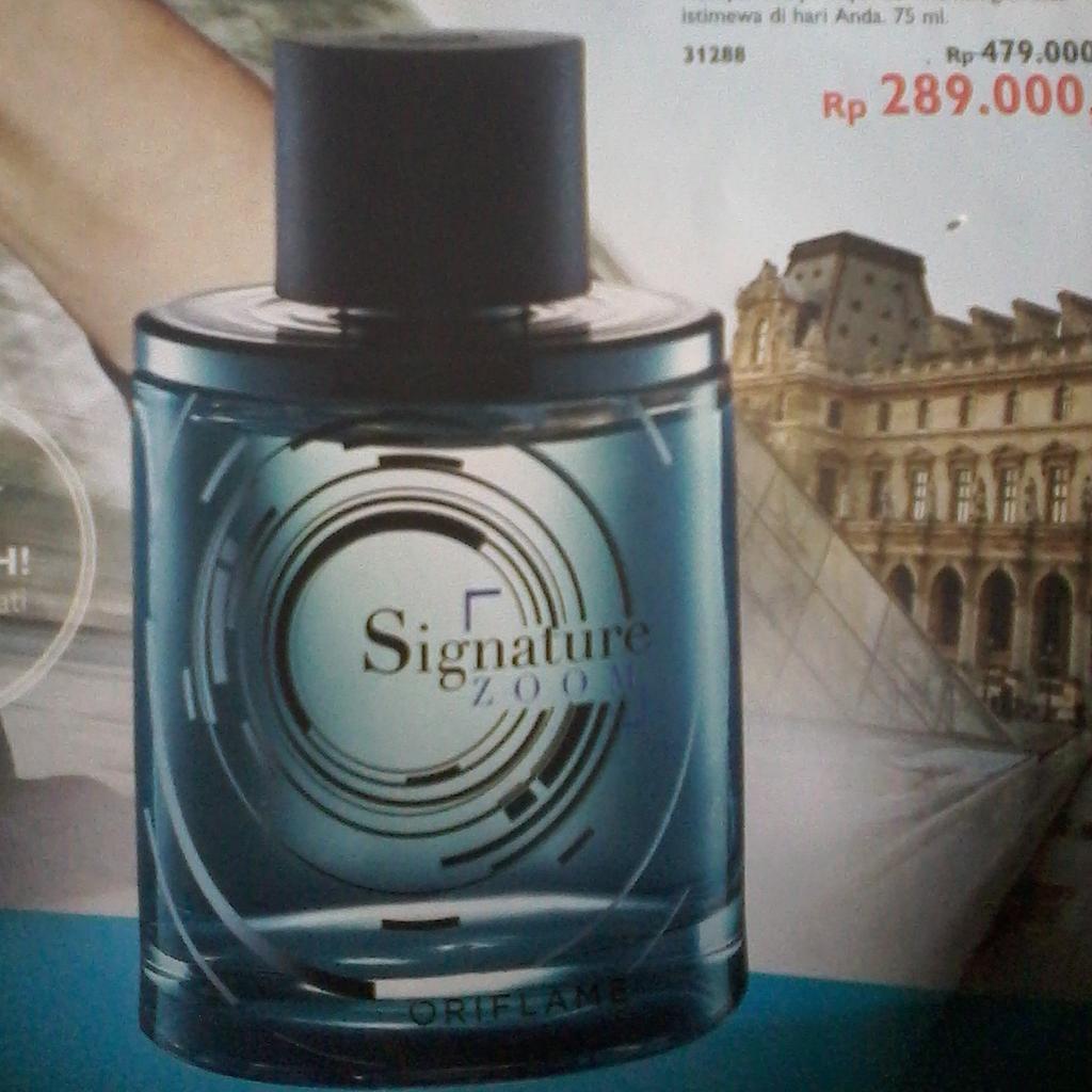 86_Vira's tweet photo. Promo Agustus..minta invite bb 56ea9c50 http://t.co/aUbjlszbsC