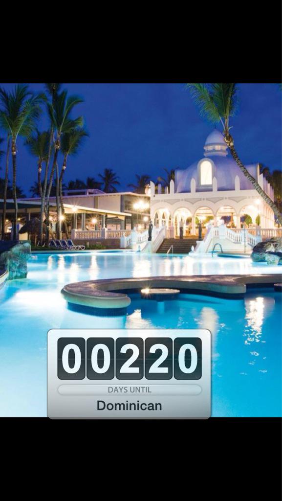 joe_smith301293's tweet photo. 220 days to go ☀️🙈@taylorjclark http://t.co/hdBfFpJffO