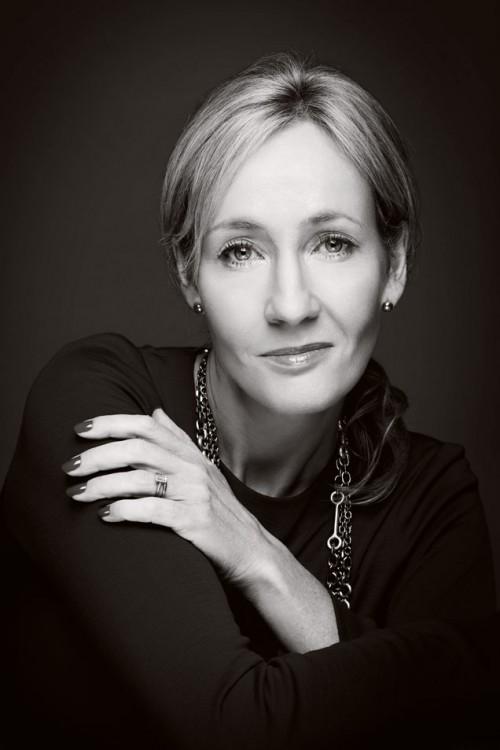 Happy birthday Here, the author tells us about the healing powers of jewellery:  