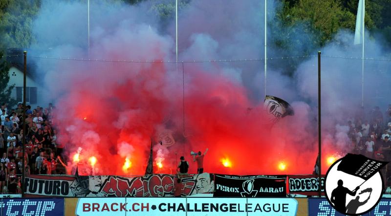 FussballUltras's tweet photo. Switzerland, Challenge League, 20.07.2015 - Aargauer Derby - FC Aarau vs. FC Wohlen http://t.co/bBfkHcSklY
