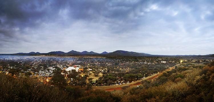 In exactly 1 week the gates will open to #OK21 #MrVOSVOS. the tunes are calling: goo.gl/EU8jH7