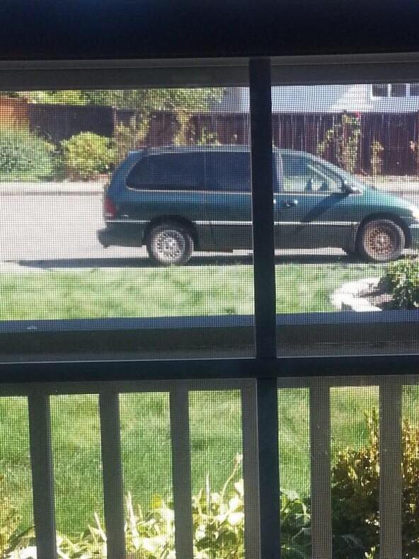CauseWereGuys's tweet photo. Why is Kendrick Lamar at my house? http://t.co/eNf2N4vMq0