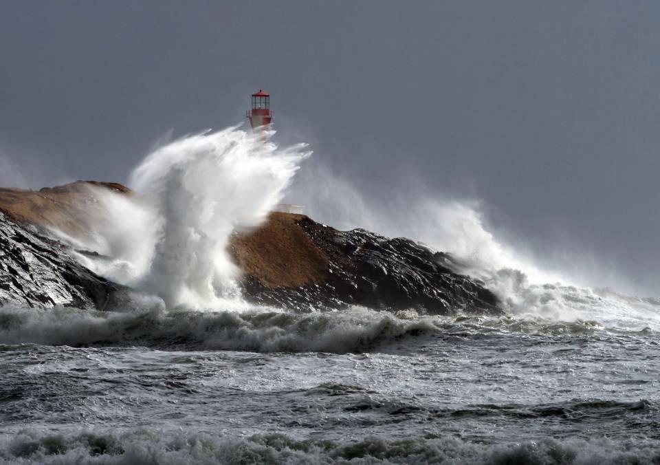 Congrats! <a href="/CapeForchu/">Cape Forchu Lighthouse</a> Light has reached its crowdfunding goal for THIS LIGHTHOUSE MATTERS! bit.ly/1I7Xyej