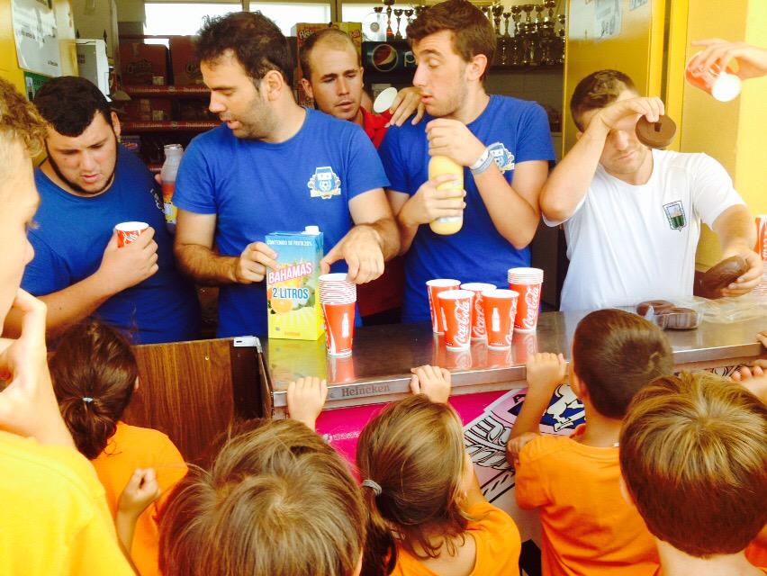 SSSchool2013's tweet photo. Nuestro último día de #SSS2015 ha estado lleno de buen ambiente y diversión. http://t.co/GhMuBTbYBr