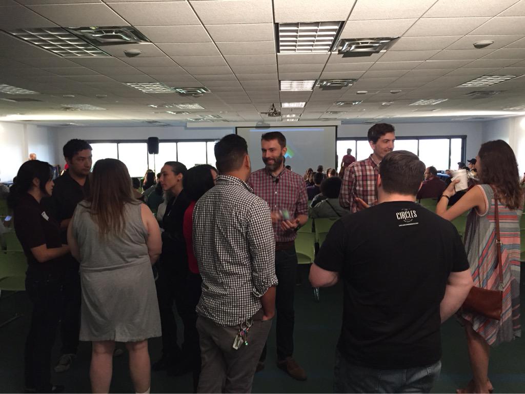 emelbee24's tweet photo. @CM_Hou @SpindletopLLC @houstontxdotgov @houstonlibrary #cmhou #cmhouston #CreativeMornings #CreativeMorningsHouston http://t.co/dxAuAm93HF