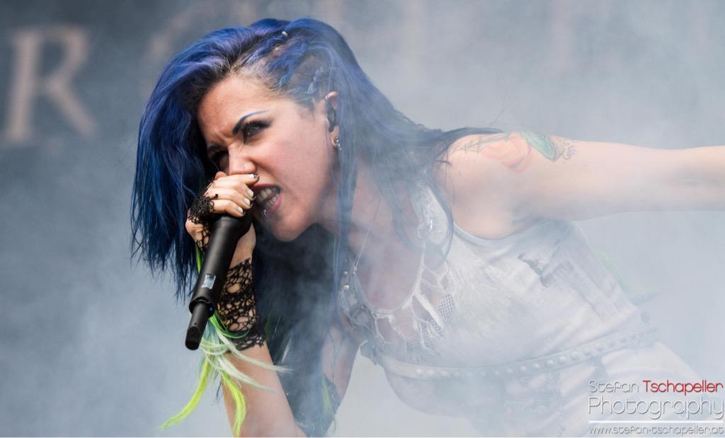 Happy birthday Alissa White-Gluz 