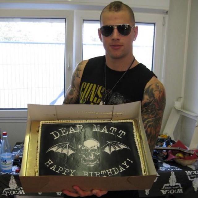 Happy 34th Birthday to the one and only M. Shadows! 