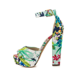 mamas_shoes's tweet photo. Trealia, Ibenama &amp; Ybuvia. http://t.co/3InC8lsstp http://t.co/WKv2qaociN